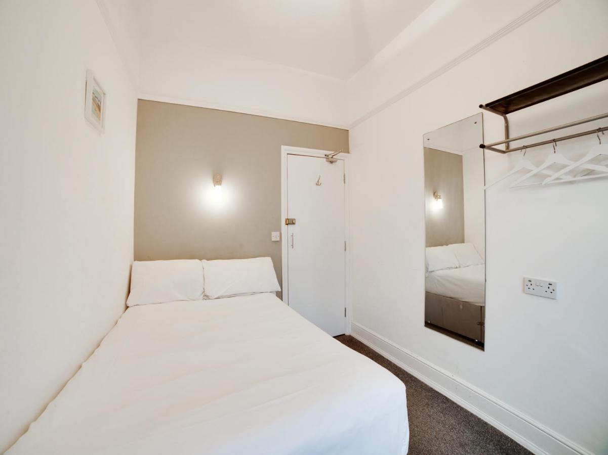 Hotel Sea Breeze Clacton-on-Sea Extérieur photo
