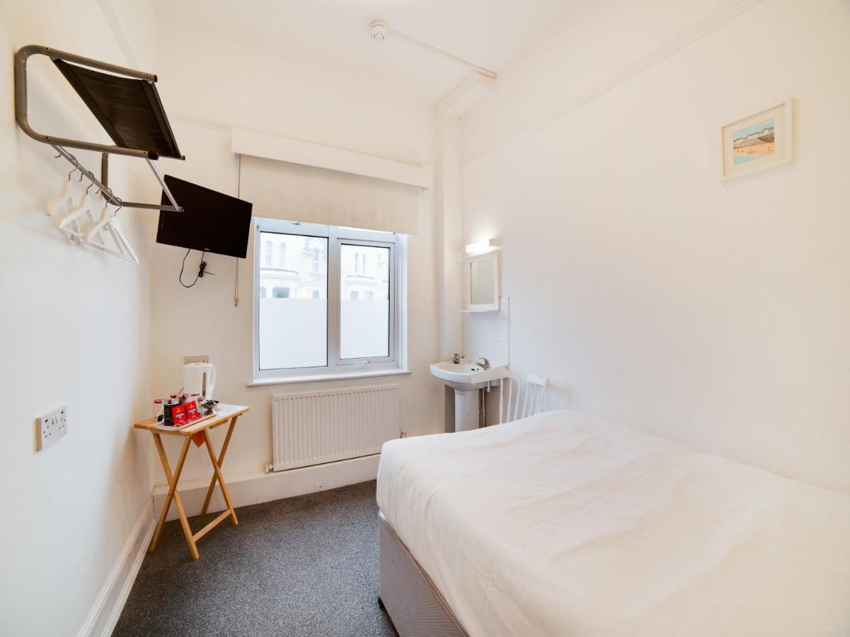 Hotel Sea Breeze Clacton-on-Sea Extérieur photo