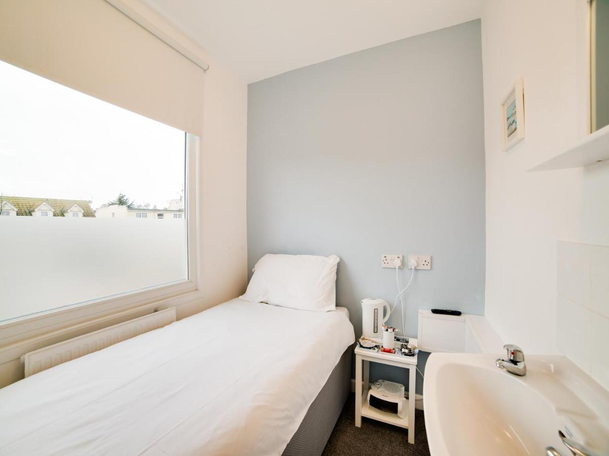 Hotel Sea Breeze Clacton-on-Sea Extérieur photo