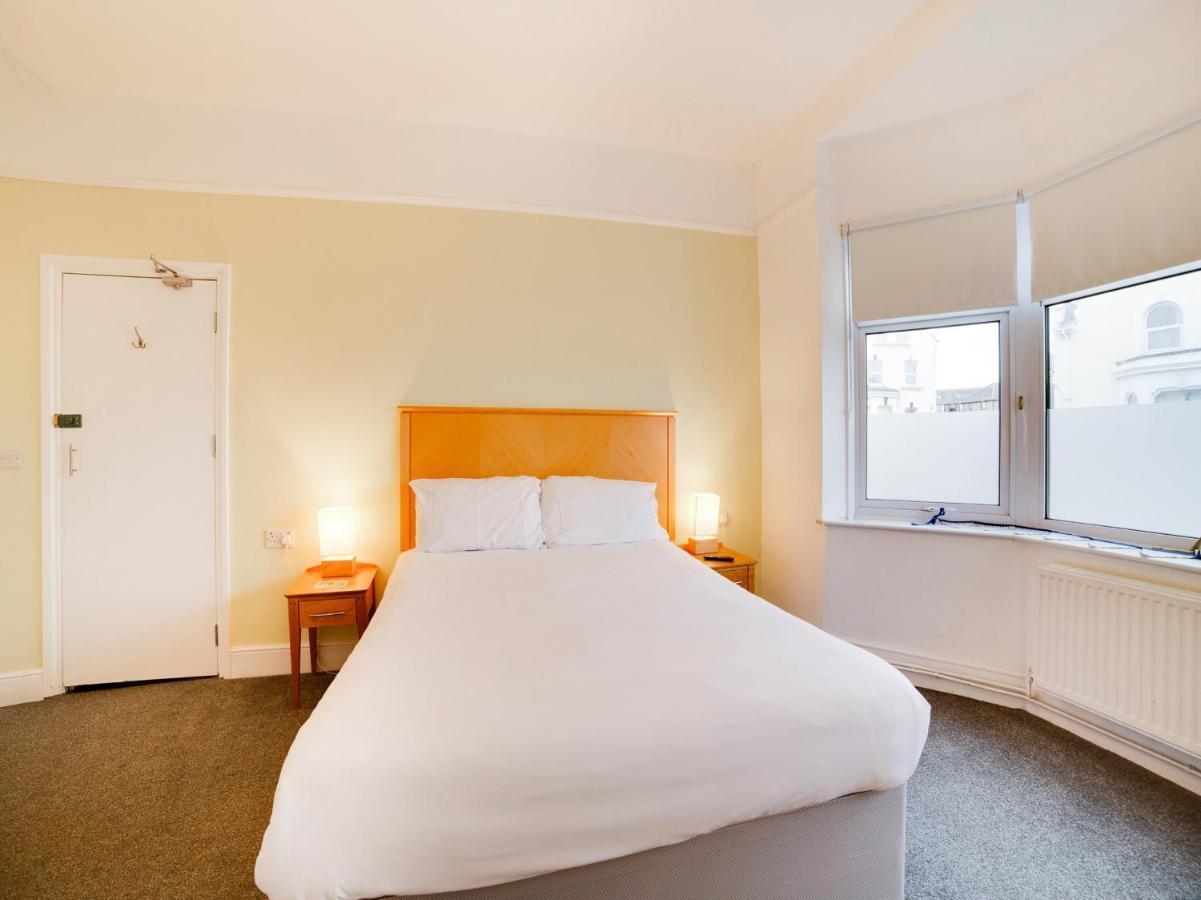 Hotel Sea Breeze Clacton-on-Sea Extérieur photo