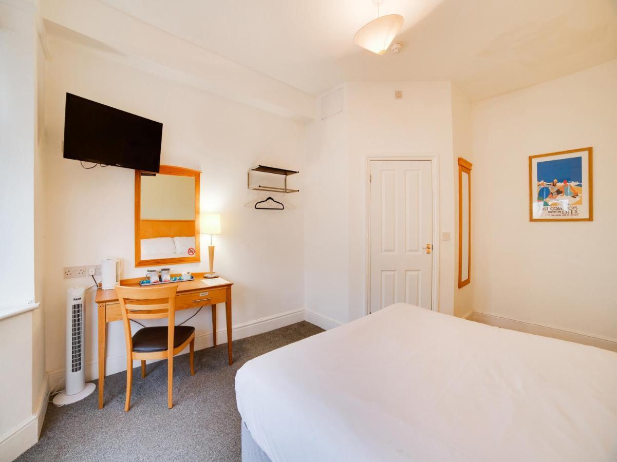 Hotel Sea Breeze Clacton-on-Sea Extérieur photo