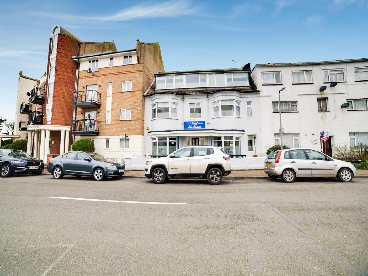 Hotel Sea Breeze Clacton-on-Sea Extérieur photo