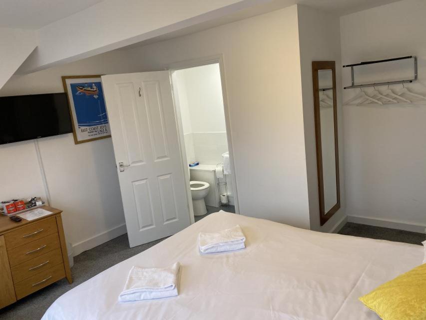 Hotel Sea Breeze Clacton-on-Sea Extérieur photo